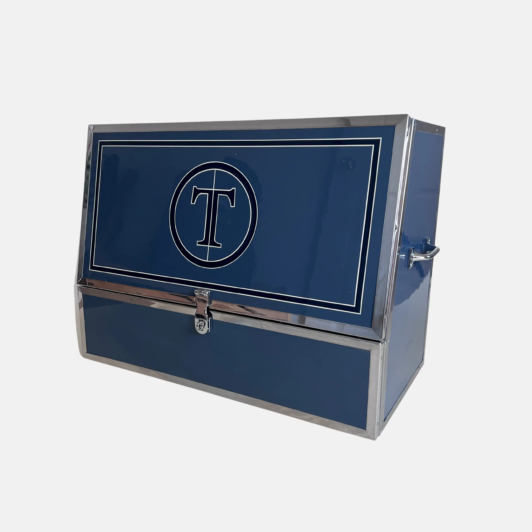 Phoenix West Grooming Box