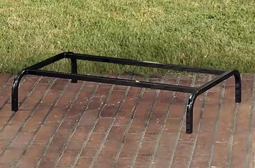 Tack Trunk Stand